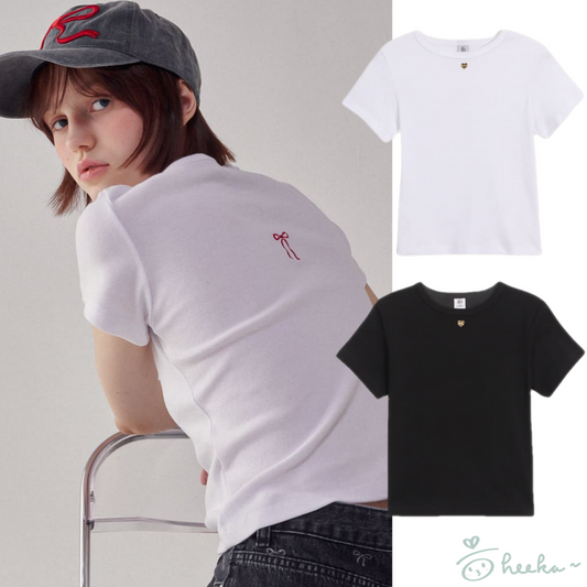 [RONRON] BACK RIBBON HEART SLIM CROP T SHIRTS